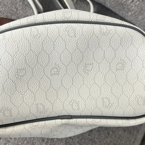 VINTAGE Christian Dior Honeycomb Drawstring Bucket Bag with Pouch White … - Picture 14 of 17